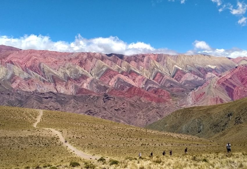 cerro de los 14 colores - norte argentino salta y jujuy